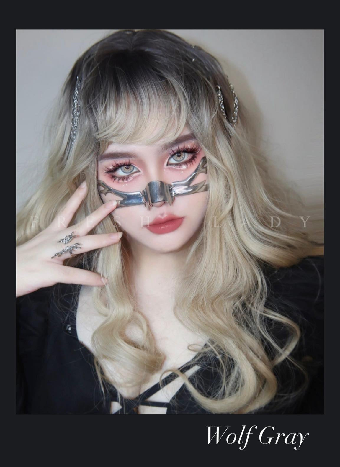 Wolf Gray